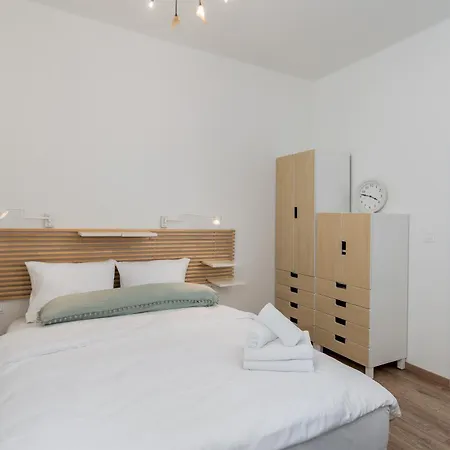 Vistula River 2-bedroom * Krakov